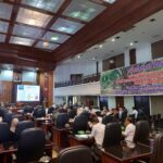 Komisi 2 DPRD Sumbar Seminar Ranperda Tata Kelola Komoditi Unggulan