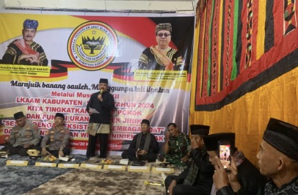 Gusmal Dt. Rajo Lelo Terpilih Secara Aklamasi Pimpin LKAAM Kabupaten Solok Periode 2024-2029